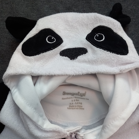 Snugabye Newborn Panda Sleeper - Picture 4 of 4